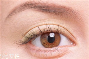內(nèi)雙如何自然的變成雙眼皮？?jī)?nèi)雙和單眼皮的區(qū)別