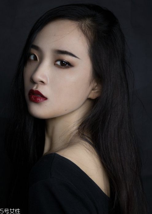 內(nèi)雙怎樣畫眼線成外雙？單眼皮內(nèi)雙女生福音