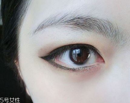 內(nèi)雙怎么變外雙眼皮？內(nèi)雙眼睛變大技巧