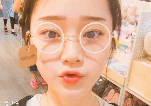 內(nèi)雙怎么畫眼線？內(nèi)雙眼皮畫眼妝技巧