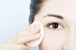 卸妝油哪種成分最好？3種類型任君挑選