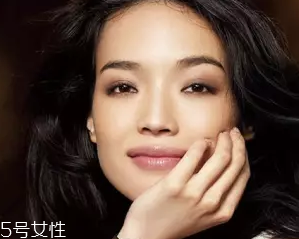 薄唇怎么畫(huà)唇妝？利用技巧打造完美唇色