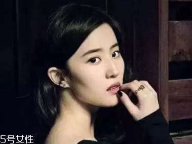 佛系發(fā)型怎么DIY？只要抓住這2個重點(diǎn)