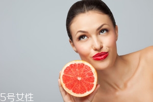 女性適合吃什么水果？五種水果營養(yǎng)豐富
