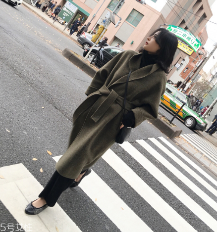大衣為什么容易起球？四個妙招教你輕松解決
