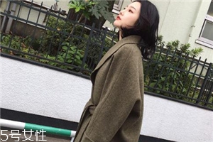 大衣有味道怎么去除？去味道必備小妙招
