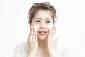 用毛巾洗臉可以嗎？油皮和中性皮可以