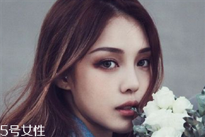 2018秋冬酒紅色眼妝怎么畫(huà)？神秘又有女人味的妝容