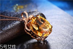 黃水晶戴左手還是右手？水晶佩戴大有講究