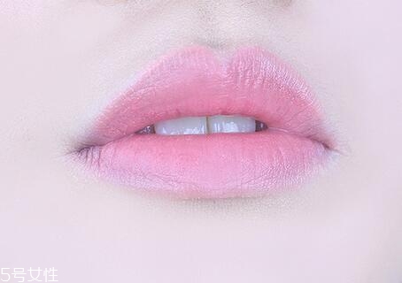西柚色眼影怎么畫(huà)？教你畫(huà)高冷女神妝容