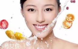 補(bǔ)水貼片面膜適合什么膚質(zhì)？不分膚質(zhì)