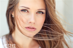 經(jīng)期能做雙眼皮嗎？割雙眼皮失敗方法
