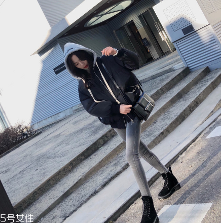 棉襖洗了還暖和嗎？棉襖應(yīng)盡量少洗