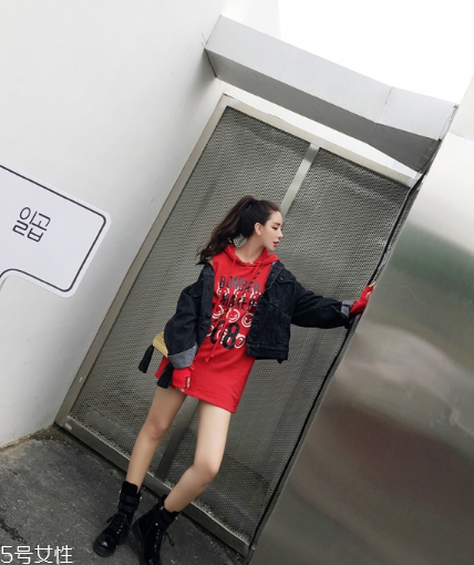 紅色衛(wèi)衣配什么外套？六款搭配任意挑選