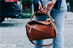 loewe包包怎么樣？舉手投足盡顯優(yōu)雅