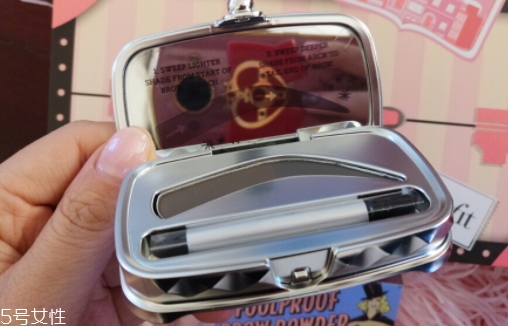 眉粉可以當眼影用嗎？教你用眉粉畫眼影