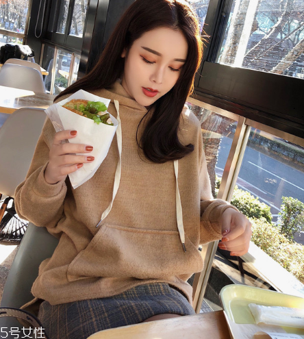 衛(wèi)衣洗了會縮水嗎？不同面料區(qū)別對待