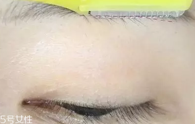 自然不做作的毛流眉怎么畫？紋理清晰有弧度
