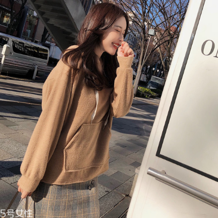 衛(wèi)衣適合什么體型人穿？不同體型選擇不同款式