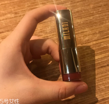 MILANI口紅哪款顏色適合秋冬？77低調(diào)嫩膚色