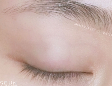染眉膏可以持續(xù)多久？一天都不會暈妝的小秘密