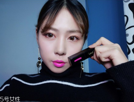 ysl圣羅蘭黑管唇釉哪個(gè)顏色好看？持久度加分