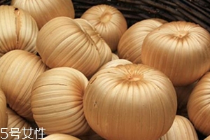 糖瓜什么時(shí)候吃？二十三糖瓜粘