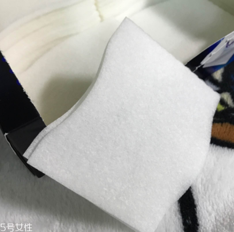 化妝棉濕敷多久好？五分鐘就好