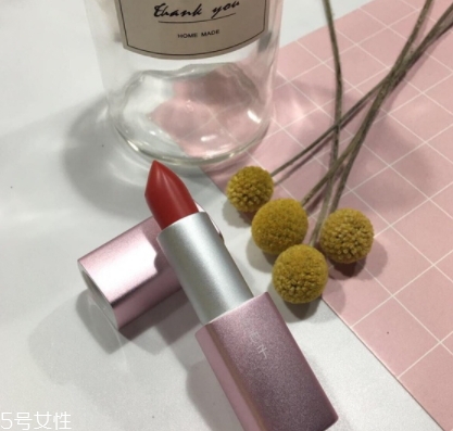 花西子是什么牌子？國(guó)貨新星品牌