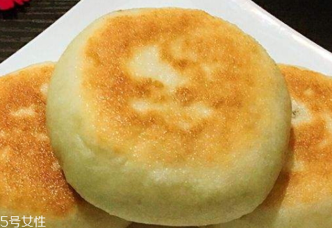 烤箱烤發(fā)面餅溫度時(shí)間 烤箱溫度決定時(shí)間長算