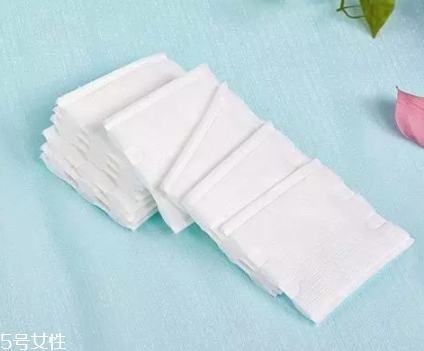 壓邊化妝棉有什么區(qū)別？不易變形