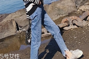 寬松牛仔褲配什么上衣？帶給你不一樣的美感