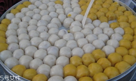 粘豆包蒸多長時(shí)間能熟？用冷水還是熱水蒸
