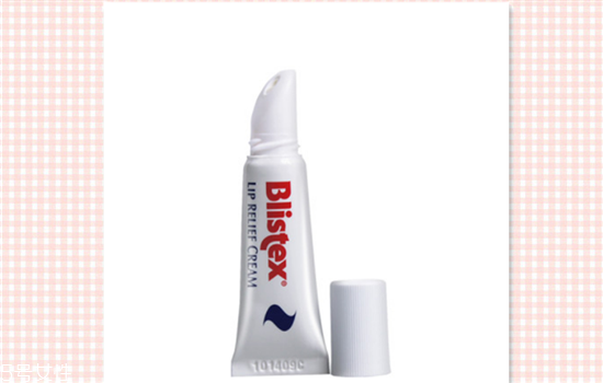 blistex唇膏有哪幾款？使用唇膏應(yīng)該適量
