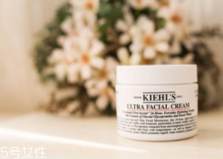 冬天護(hù)膚用霜還是乳？6款適合冬天用的護(hù)膚品推薦
