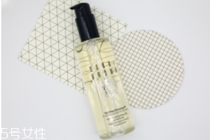 卸妝油哪個(gè)牌子好用？網(wǎng)紅卸妝油盤點(diǎn)