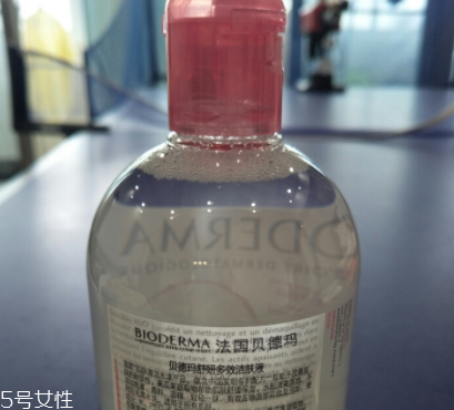 卸妝油哪個(gè)牌子好用？網(wǎng)紅卸妝油盤點(diǎn)