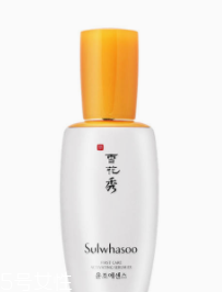 皮膚不吸收護(hù)膚品怎么回事？光用乳液面霜遠(yuǎn)遠(yuǎn)不夠