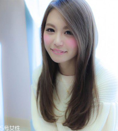 鵝蛋臉扎什么馬尾好看？肉肉臉適合這些發(fā)型