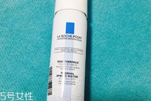 噴霧凍了還能用嗎？驚呆保濕噴霧凍成冰