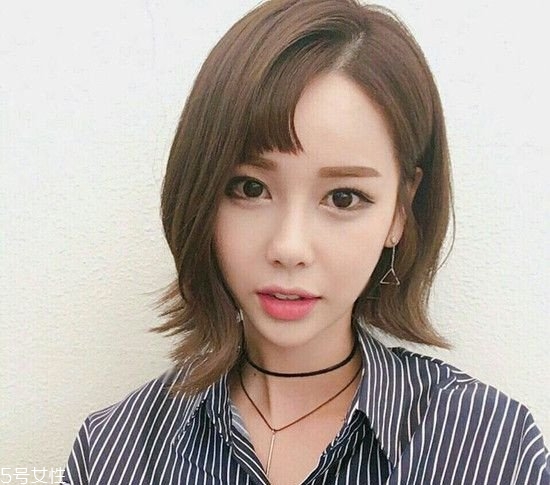 外翹短發(fā)適合什么臉型？再燙內(nèi)扣你就out了