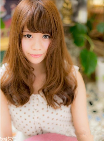 鵝蛋臉扎什么馬尾好看？肉肉臉適合這些發(fā)型