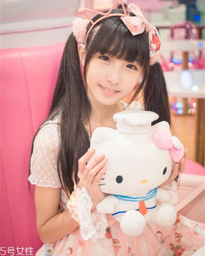 鵝蛋臉扎什么馬尾好看？肉肉臉適合這些發(fā)型