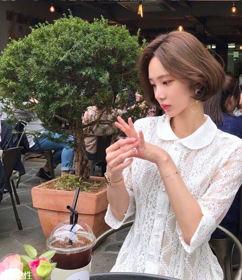 發(fā)量多女生適合什么發(fā)型？形象百變的你