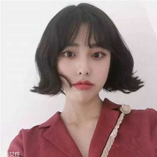 齊肩發(fā)怎么燙好看？女生發(fā)型設(shè)計(jì)與臉形搭配