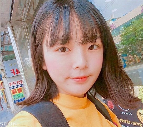外翹短發(fā)適合什么臉型？再燙內(nèi)扣你就out了