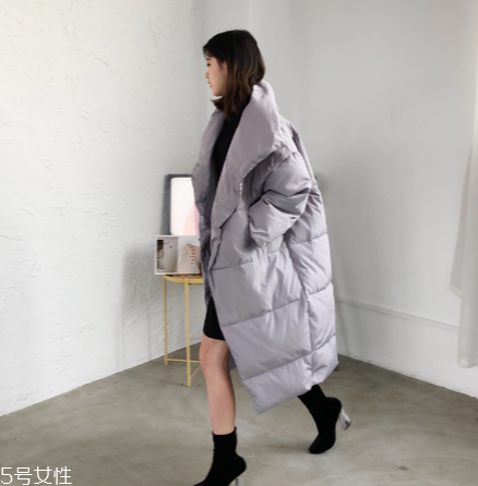 2018流行什么款式的羽絨服？這些羽絨服冬日必備