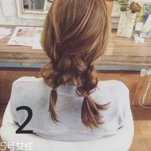 女生冬天長發(fā)怎么編好看？長發(fā)妹紙才懂得的痛
