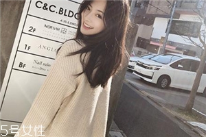 毛衣粘上羽絨毛怎么辦？五大妙招來助陣