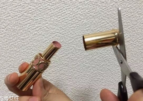 如何選擇口紅色號？口紅必不可少